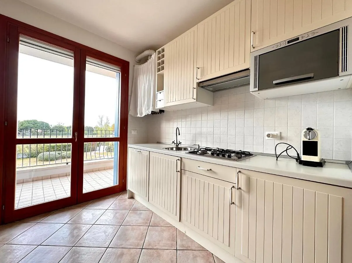 Residence Le Ginestre-Carraro Immobiliare Jesolo Cavallino-Treporti Apartment