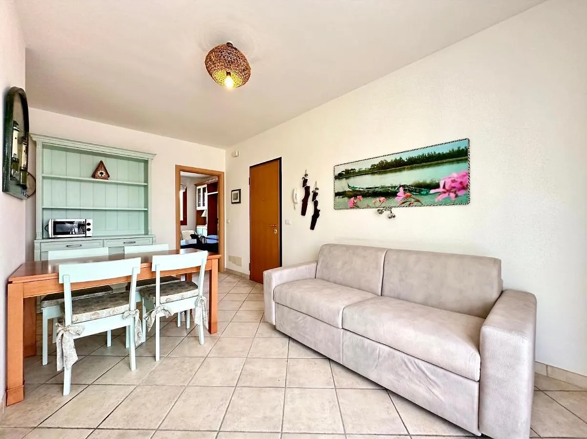 Apartment Residence Le Ginestre-Carraro Immobiliare Jesolo Cavallino-Treporti Italy